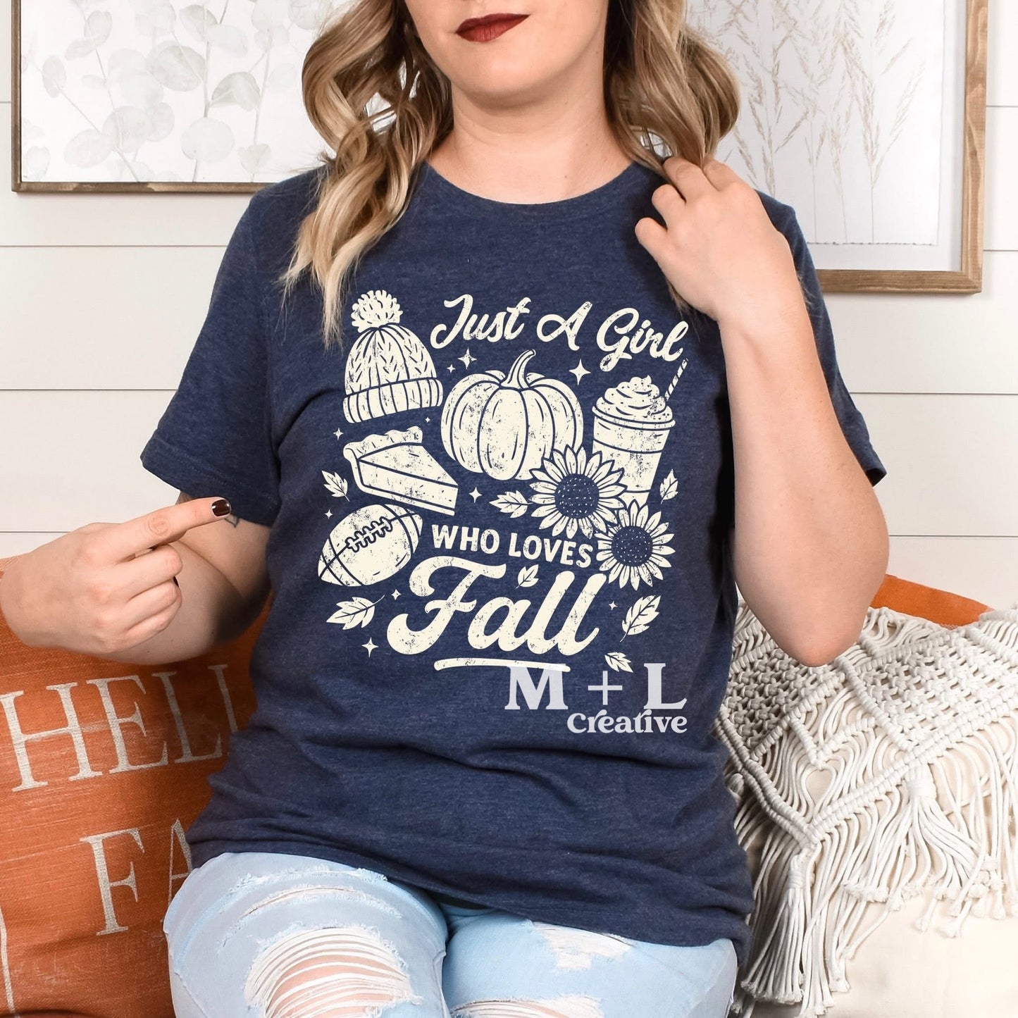 Just a Girl Who Loves Fall
