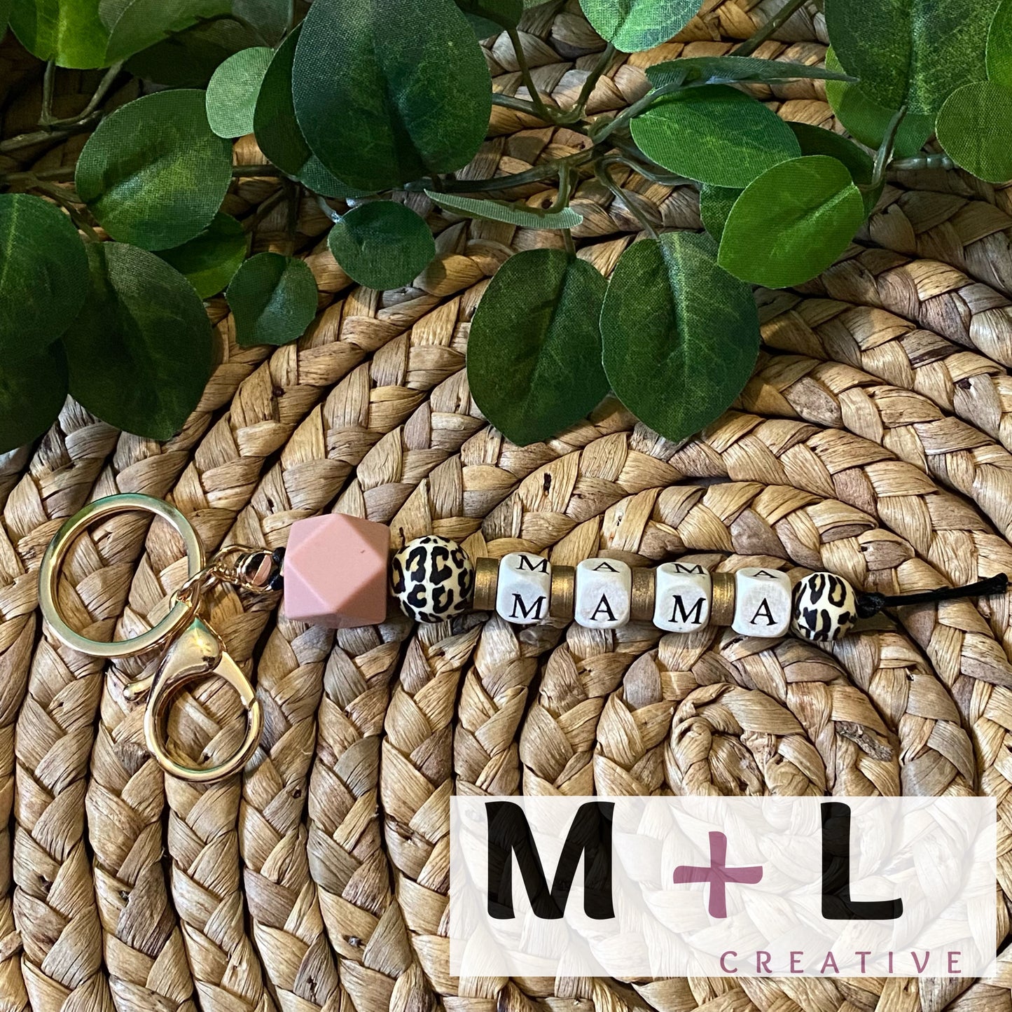 Mama Keychain