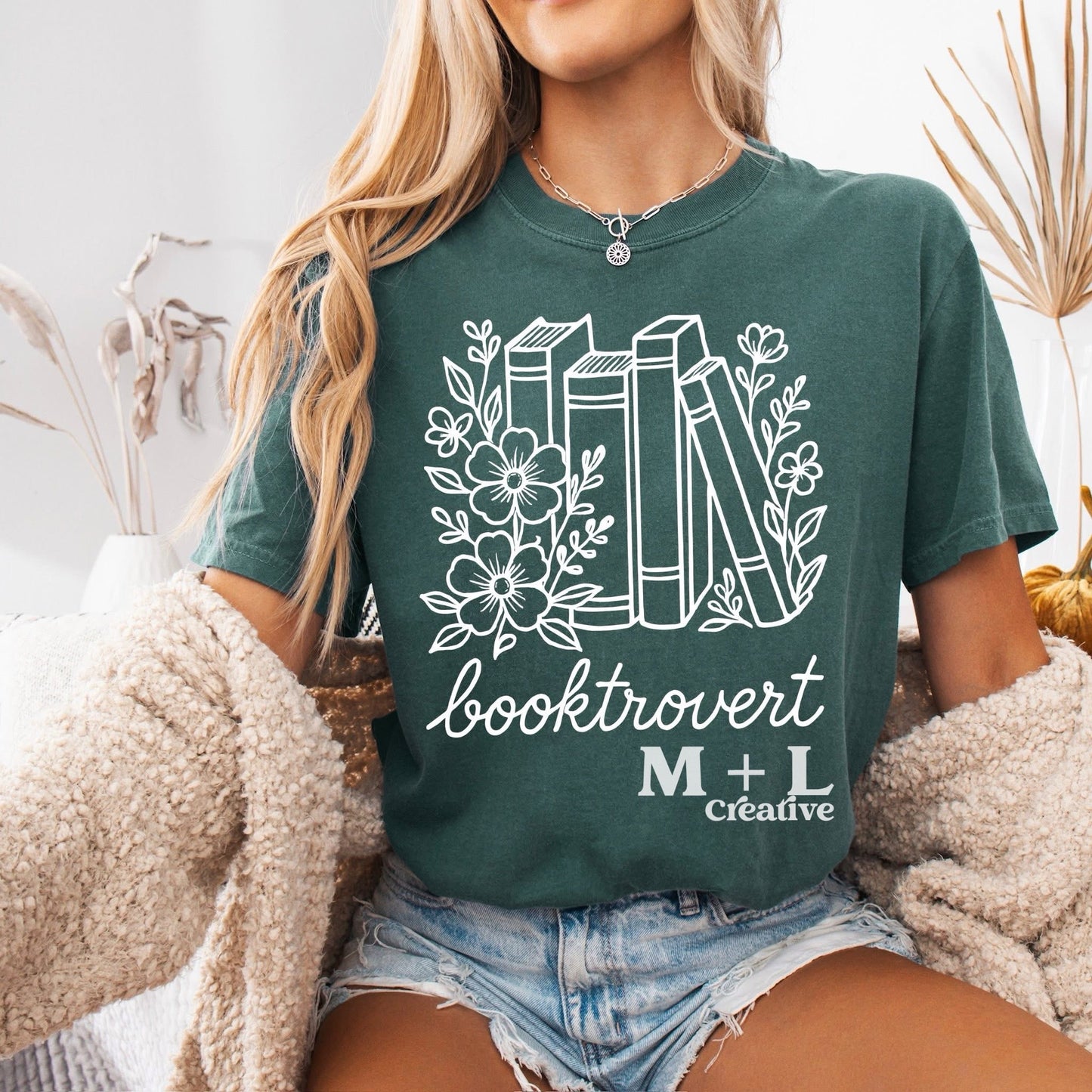 Booktrovert Floral